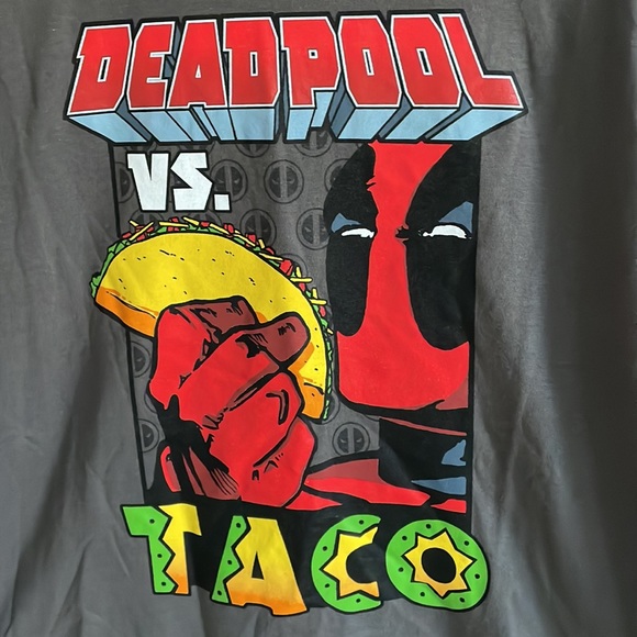 Marvel Mad Engine Dead Pool Versus Taco Graphic Tee - Picture 2 of 9